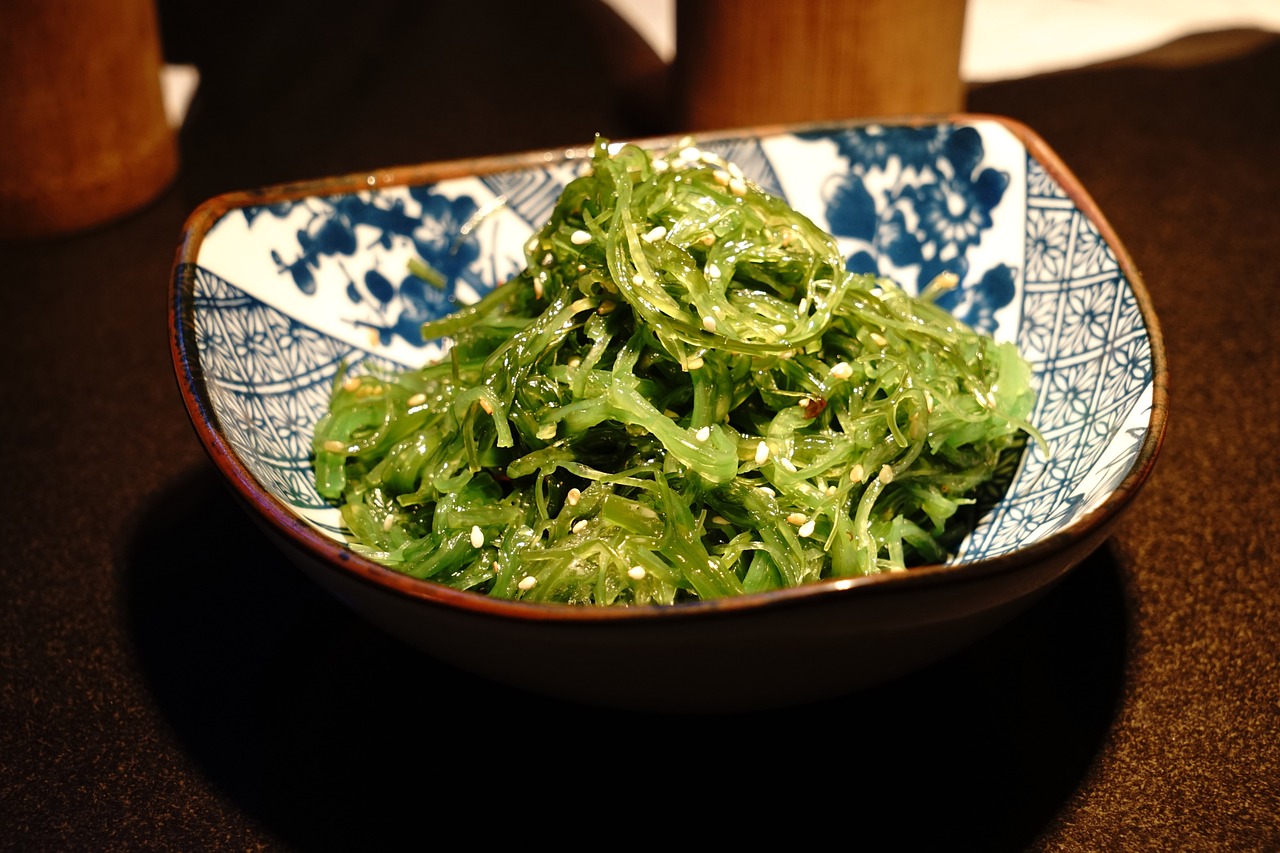 最新創(chuàng)意涼菜盤飾圖片，引領美食藝術新潮的靈感之源